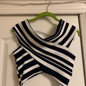 Crop off shoulder top